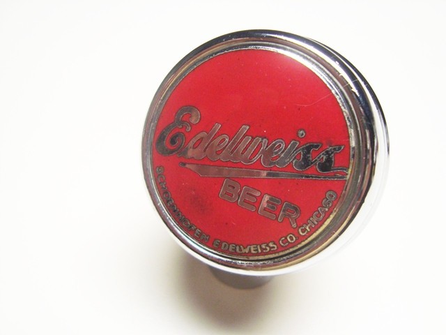 Circa 1940s Edelweiss Ball Knob, Schoenhofen Brewing, Chicago, Illinois Circa 1940s Edelweiss Ball Knob, Schoenhofen Brewing, Chicago, Illinois
