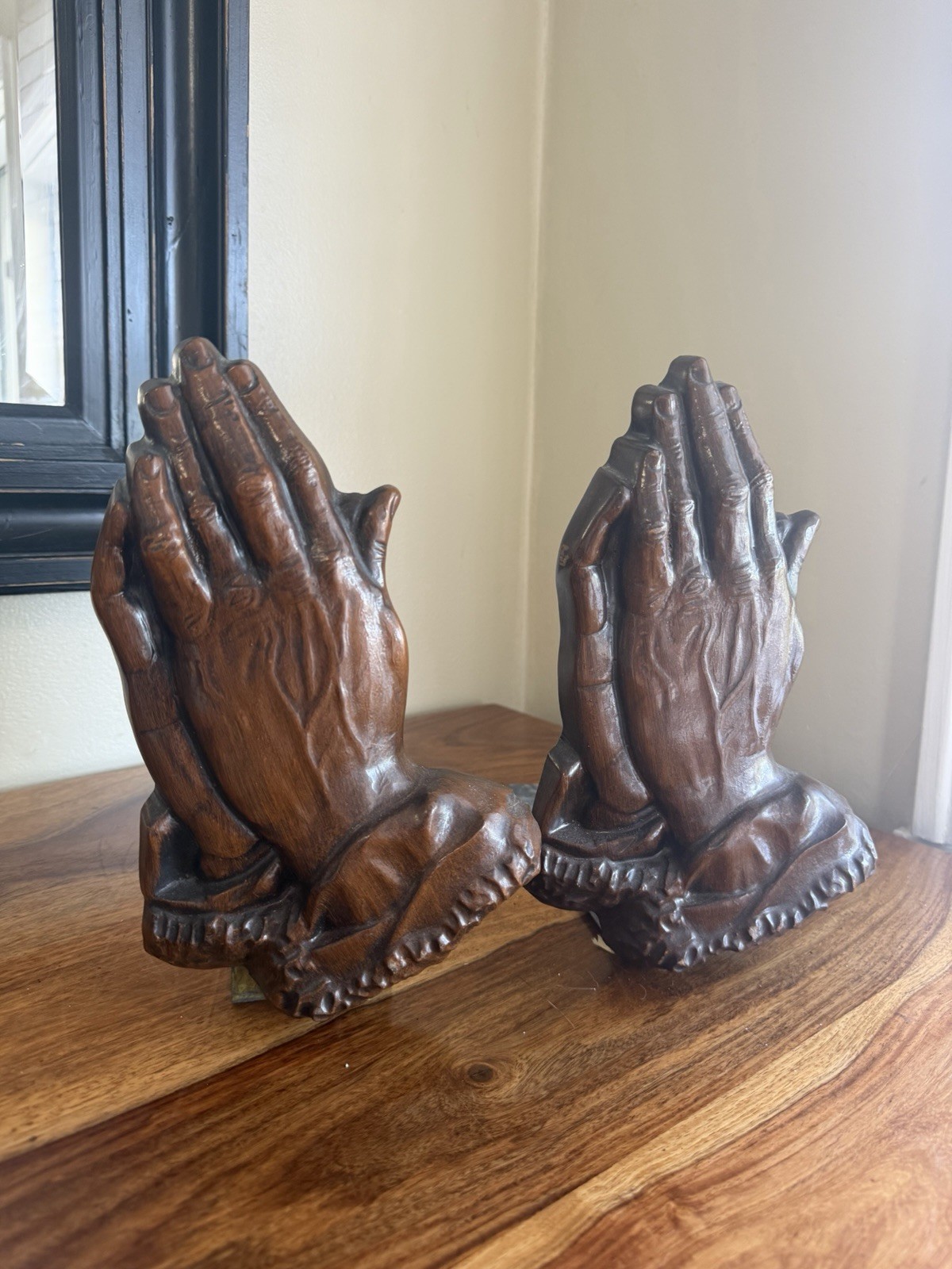 Vintage Praying Hands Book Ends Wood Solid 10” Tall Wooden Metal Hinge Vintage Praying Hands Book Ends Wood Solid 10” Tall Wooden Metal Hinge