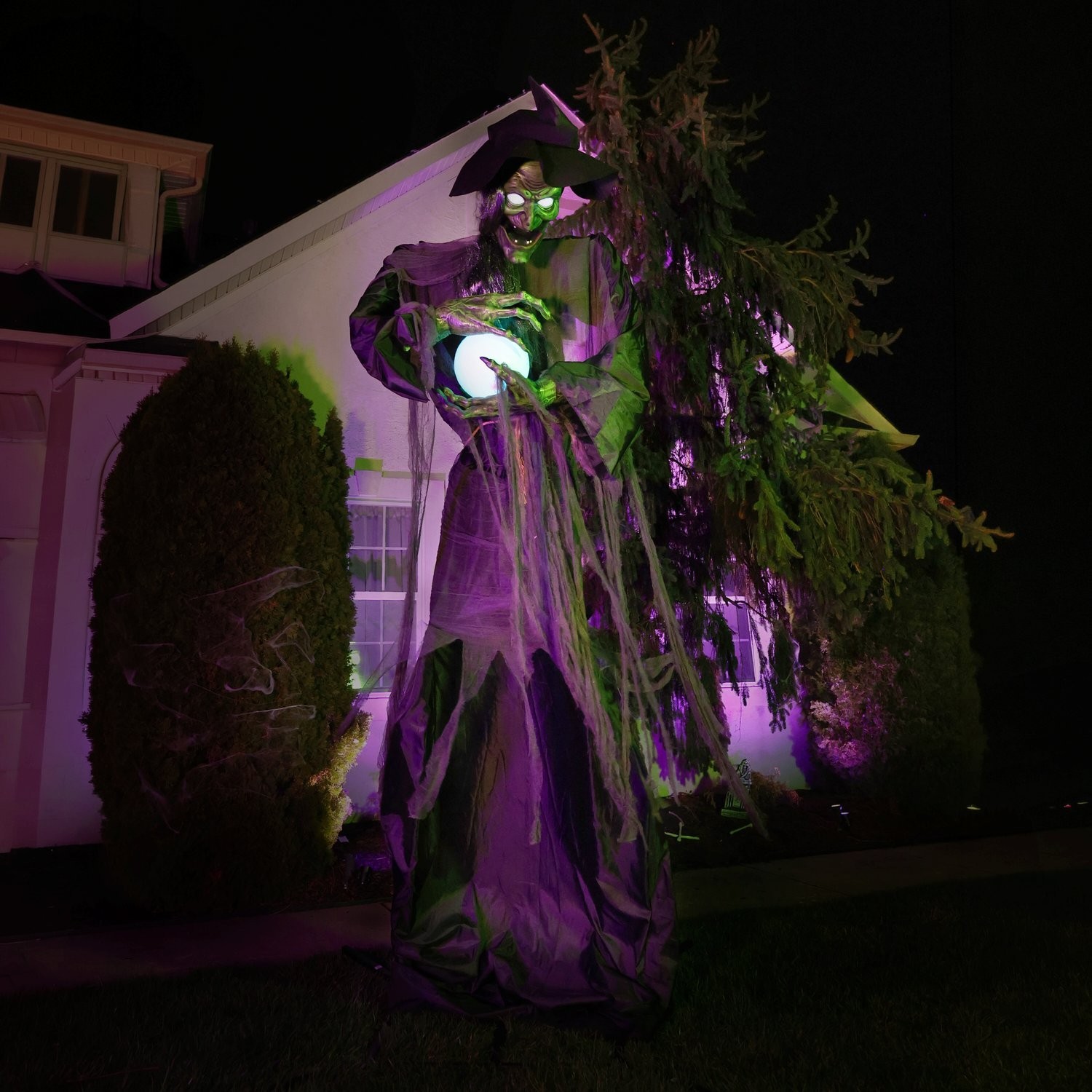 9 ft 8 in Animatronic Towering Witch with Magic Ball Halloween Prop 2026 9 ft 8 in Animatronic Towering Witch with Magic Ball Halloween Prop 2026