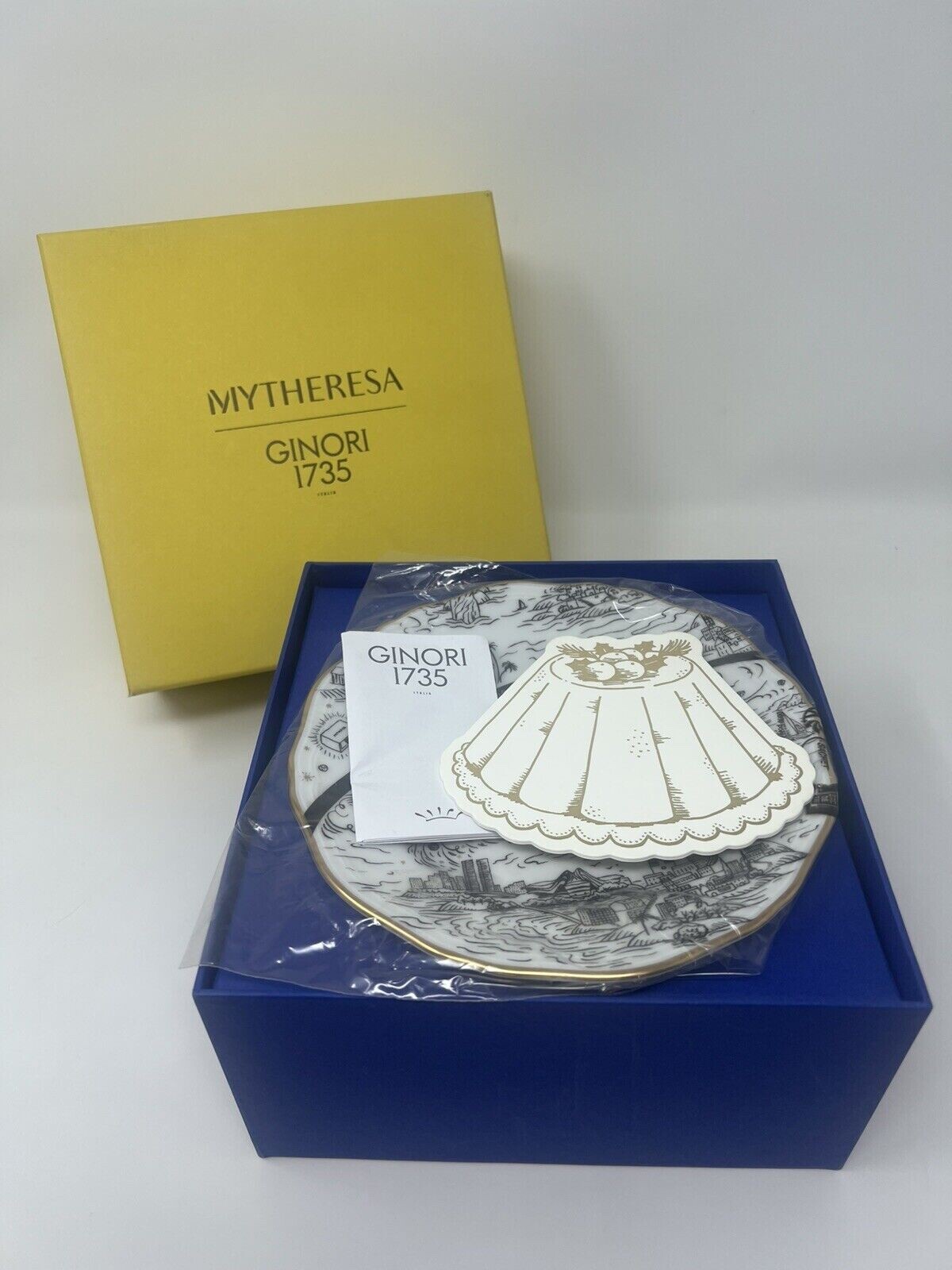 NEW Mytheresa Richard Ginori 1735 Boxed Dessert Plate Set Of Four Made In Italy NEW Mytheresa Richard Ginori 1735 Boxed Dessert Plate Set Of Four Made In Italy