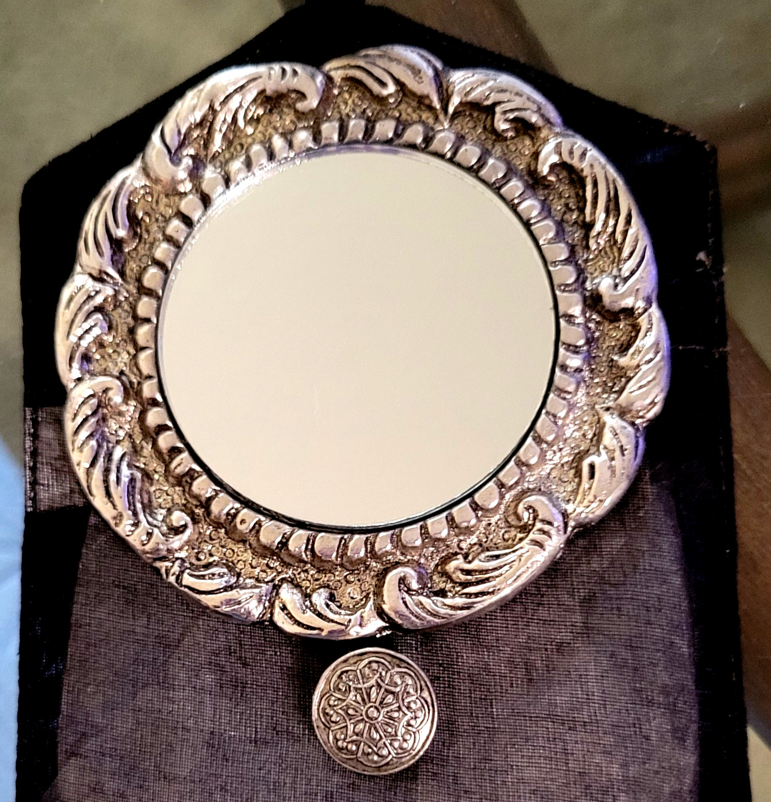 Ornate Embossed Flower Scroll Compact Purse Mirror with Pouch India Ornate Embossed Flower Scroll Compact Purse Mirror with Pouch India