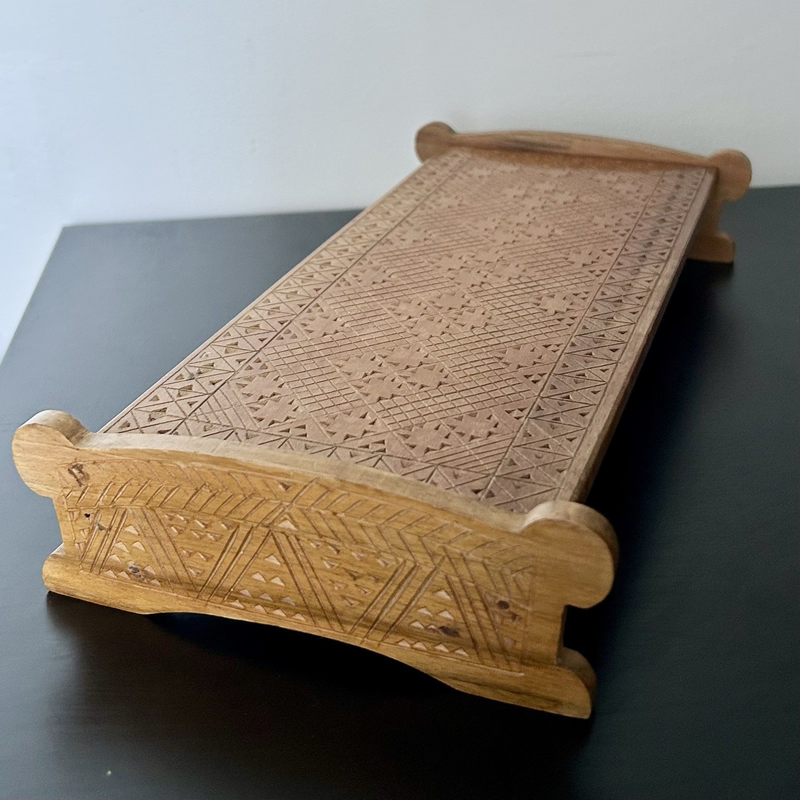 Vintage Mid-Century Yugoslavian Folk-Art Handcarved Desk Organizer Trinket Box Vintage Mid-Century Yugoslavian Folk-Art Handcarved Desk Organizer Trinket Box