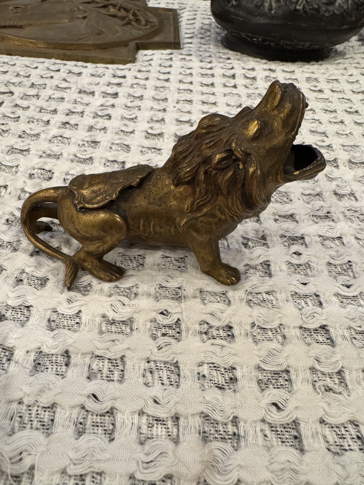 Rare Vintage Jennings Brothers Bronze Big Mouth Lion Cigar Holder Rare Vintage Jennings Brothers Bronze Big Mouth Lion Cigar Holder