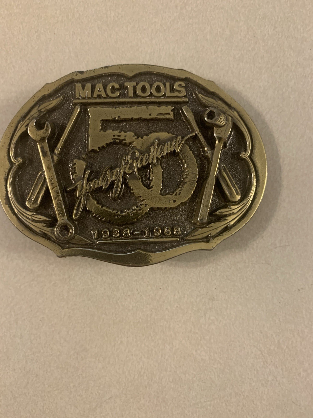 New Vintage Mac Tools Limited Edition Belt Buckle Mechanic Collectible