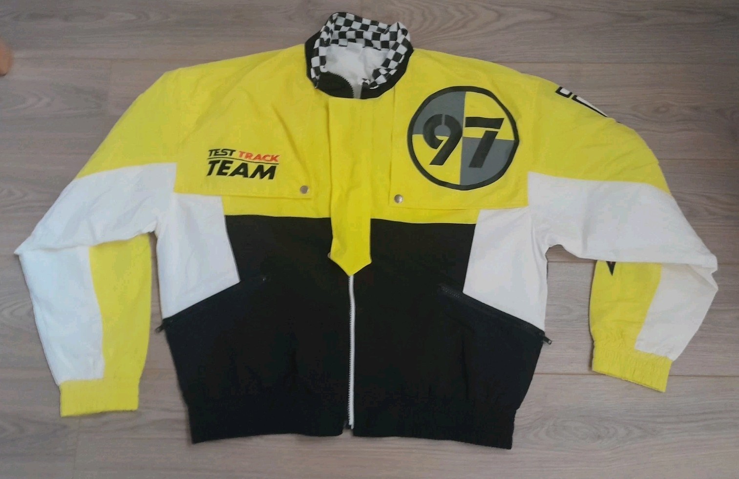 TEST TRACK EPCOT CENTER VINTAGE IMAGINEER CAST MEMBER JACKET 1997 DISNEY XL RARE TEST TRACK EPCOT CENTER VINTAGE IMAGINEER CAST MEMBER JACKET 1997 DISNEY XL RARE