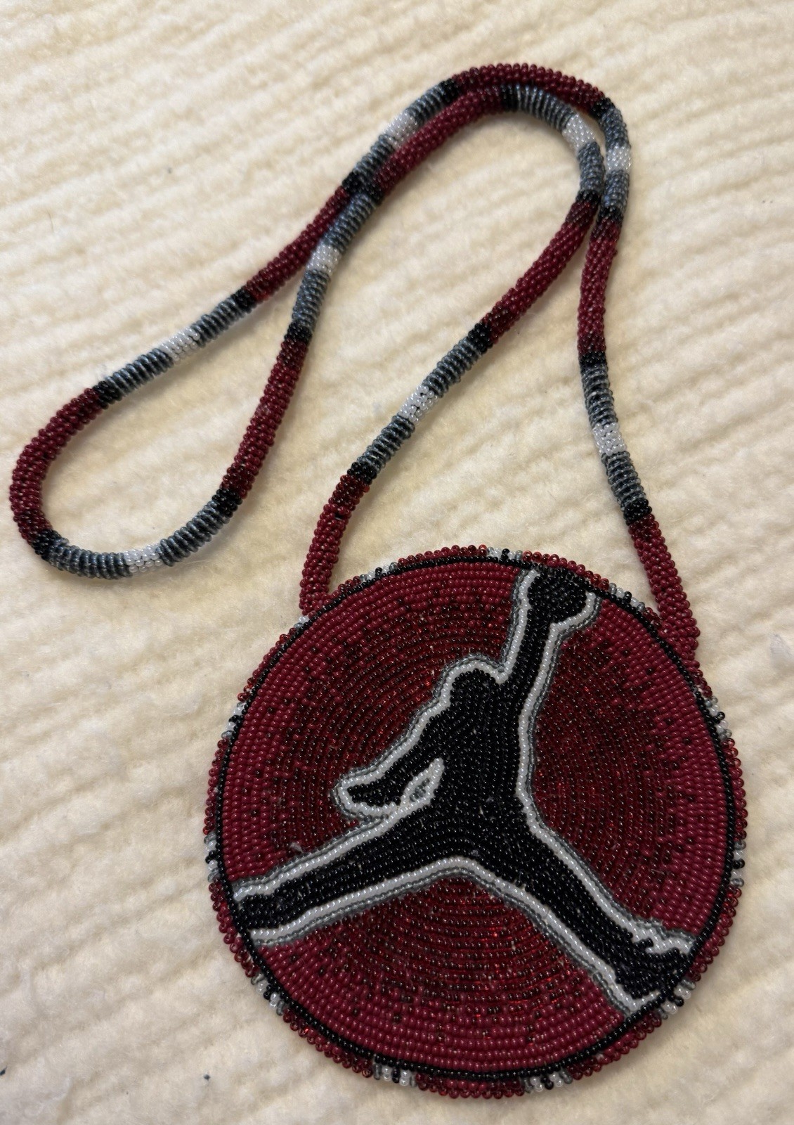AUTHENTIC LAKOTA NATIVE AMERICAN HANDCRAFTED BEADWORK 5” AUTHENTIC LAKOTA NATIVE AMERICAN HANDCRAFTED BEADWORK 5”