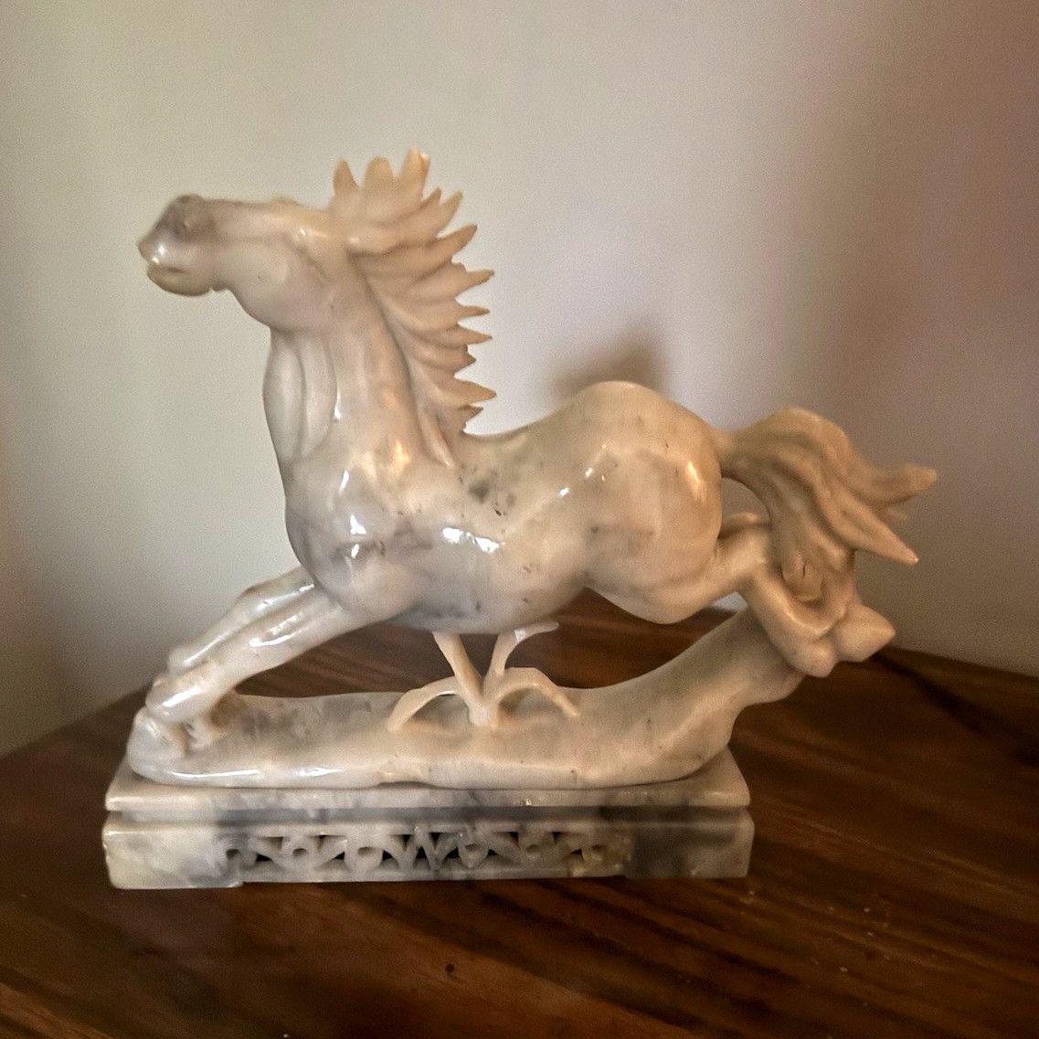 Carved Stone Horse Figurine Sculpture on Base, Polished Marbled White Gray Carved Stone Horse Figurine Sculpture on Base, Polished Marbled White Gray
