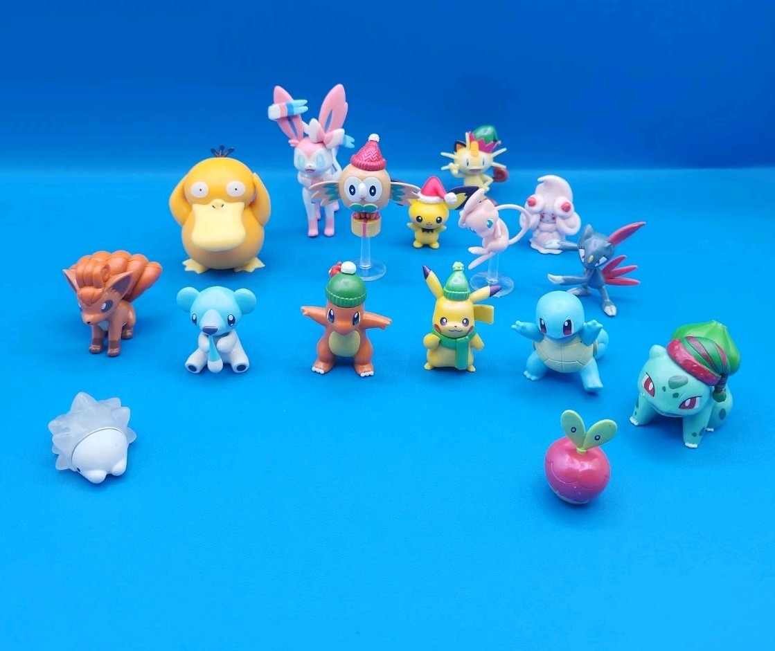 Lot of 16 Pokemon Mini Figure JAZWARES 2021 Christmas Holiday calander Lot of 16 Pokemon Mini Figure JAZWARES 2021 Christmas Holiday calander