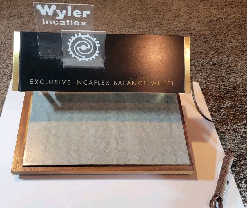 Vintage Wyler Watch Display Incaflex Light Up Vintage Wyler Watch Display Incaflex Light Up