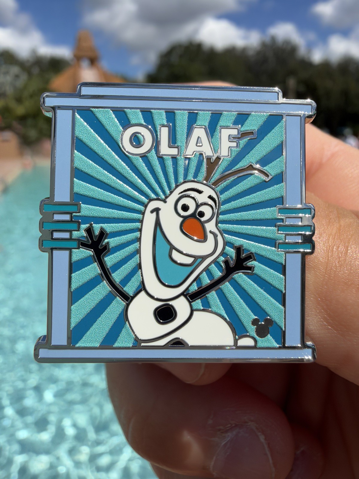 WDW Disney Mystery Pin Hidden Mickey 2026 Wave B Parking Lot Signs - Olaf WDW Disney Mystery Pin Hidden Mickey 2026 Wave B Parking Lot Signs - Olaf