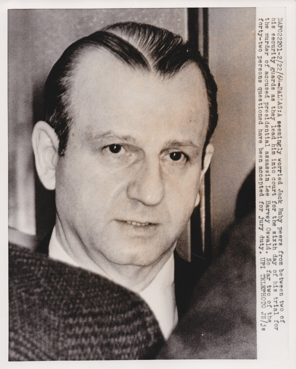 1964 Press Photo Lee Harvey Oswald Killer Jack Ruby Walks into Courtroom 1964 Press Photo Lee Harvey Oswald Killer Jack Ruby Walks into Courtroom