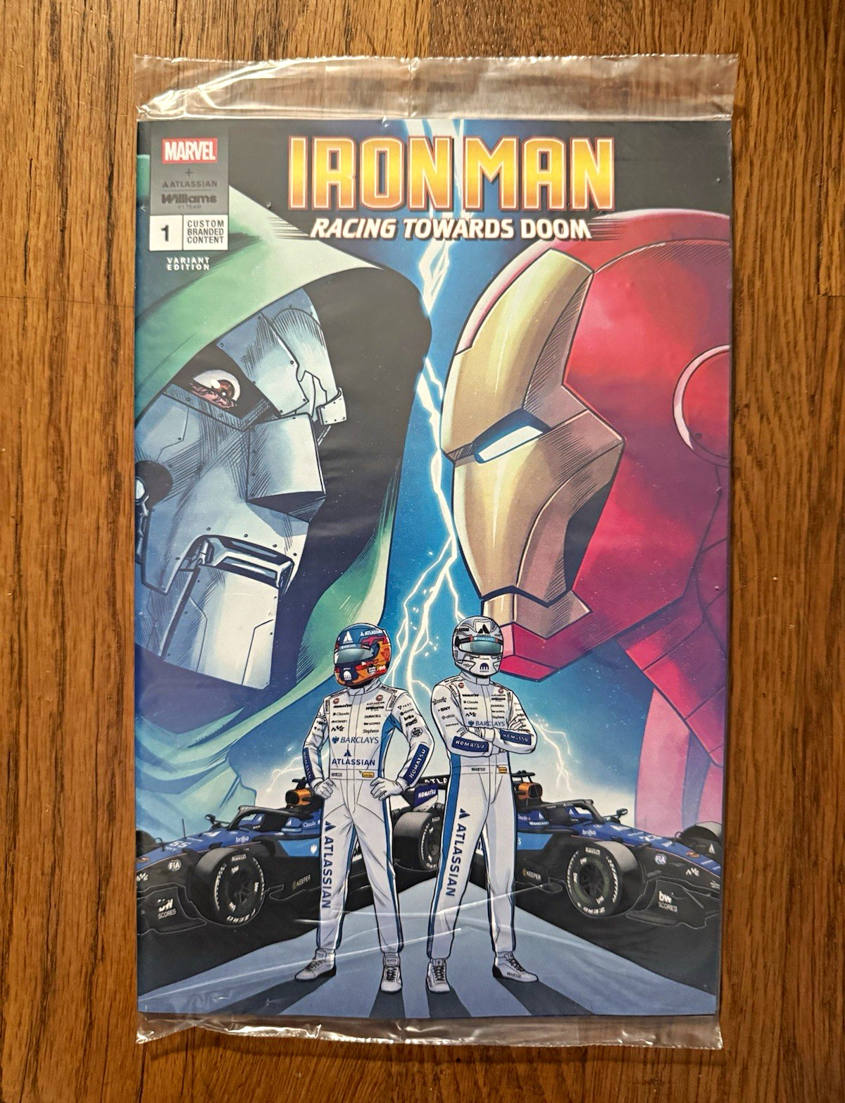NYCC Marvel Iron Man #1 Racing Towards Doom Iron Man/Dr Doom Williams Variant NYCC Marvel Iron Man #1 Racing Towards Doom Iron Man/Dr Doom Williams Variant