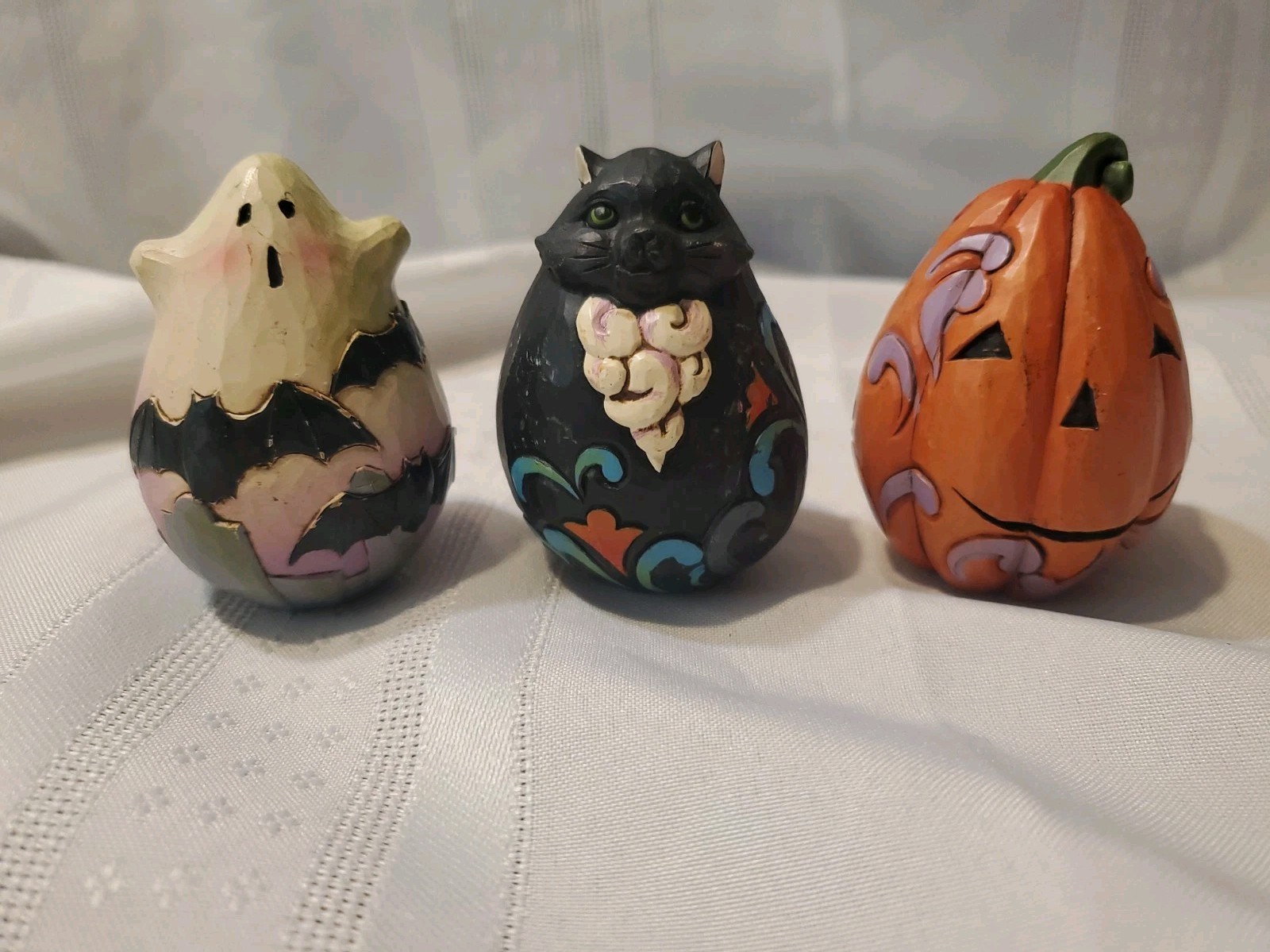 Jim Shore Halloween "A Friendly Scare Is In The Air" Eggs Jim Shore Halloween "A Friendly Scare Is In The Air" Eggs
