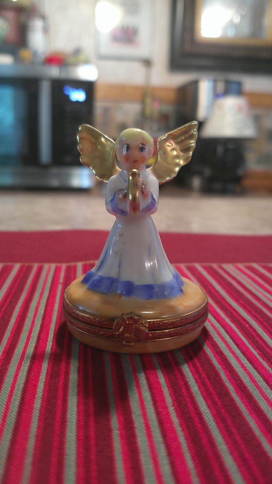 Vintage Artoria Limoges France Angel Harp Porcelain Trinket Box Hand Painted Vintage Artoria Limoges France Angel Harp Porcelain Trinket Box Hand Painted
