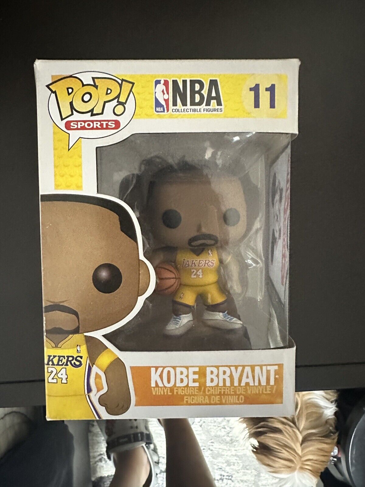 Funko Pop LA Lakers Kobe Bryant (#24 Yellow Jersey) #11 W/ YELLOW ARMBAND RARE