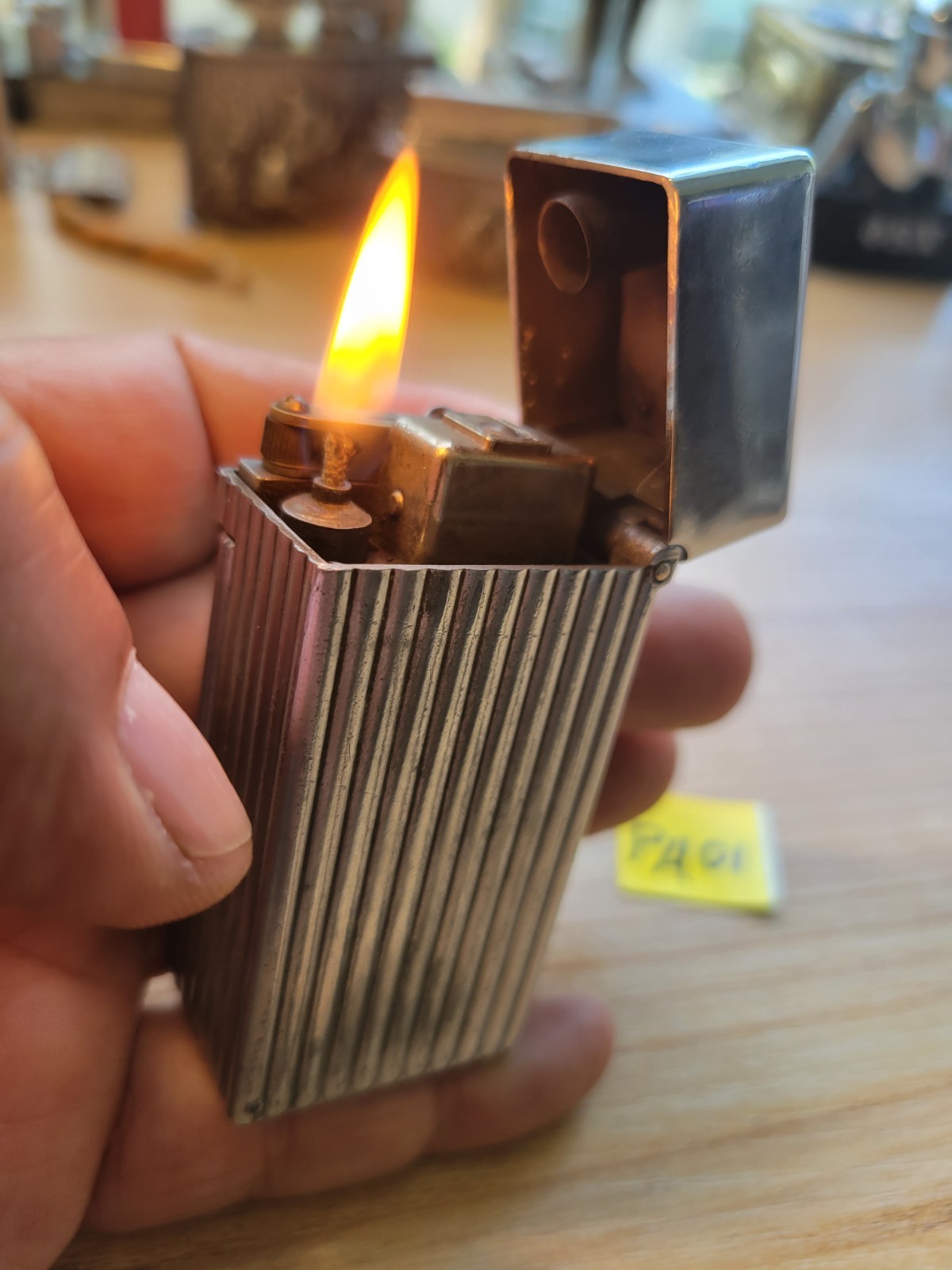 Vintage 1940s 50s Art Deco PARKER TABLE LIGHTER No.125 (working) Vintage 1940s 50s Art Deco PARKER TABLE LIGHTER No.125 (working)