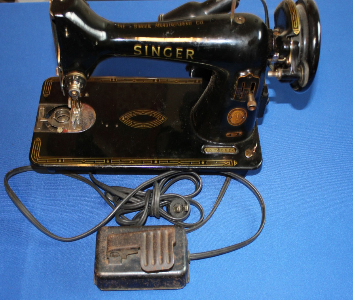Vintage 1958 Singer Model 99K Sewing Machine *Tested Working* As Found Condition Vintage 1958 Singer Model 99K Sewing Machine *Tested Working* As Found Condition