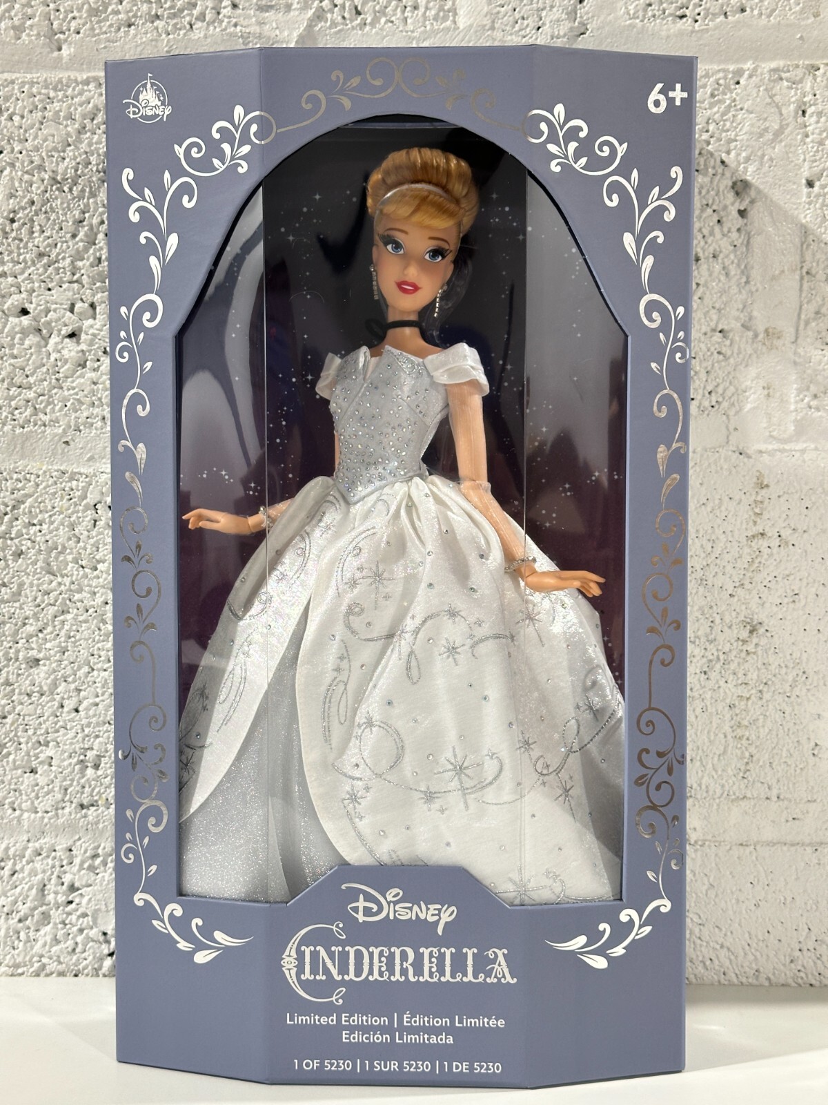 NEW Disney Cinderella 75th Anniversary Limited Edition Doll 2025 In Hand NEW Disney Cinderella 75th Anniversary Limited Edition Doll 2025 In Hand