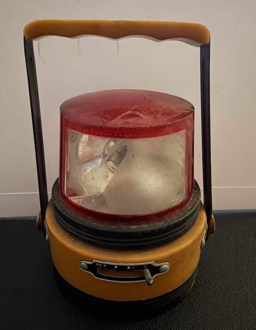 Vintage 1960's Ash Flash Lantern Style Flashlight Made In Hong Kong Vintage 1960's Ash Flash Lantern Style Flashlight Made In Hong Kong