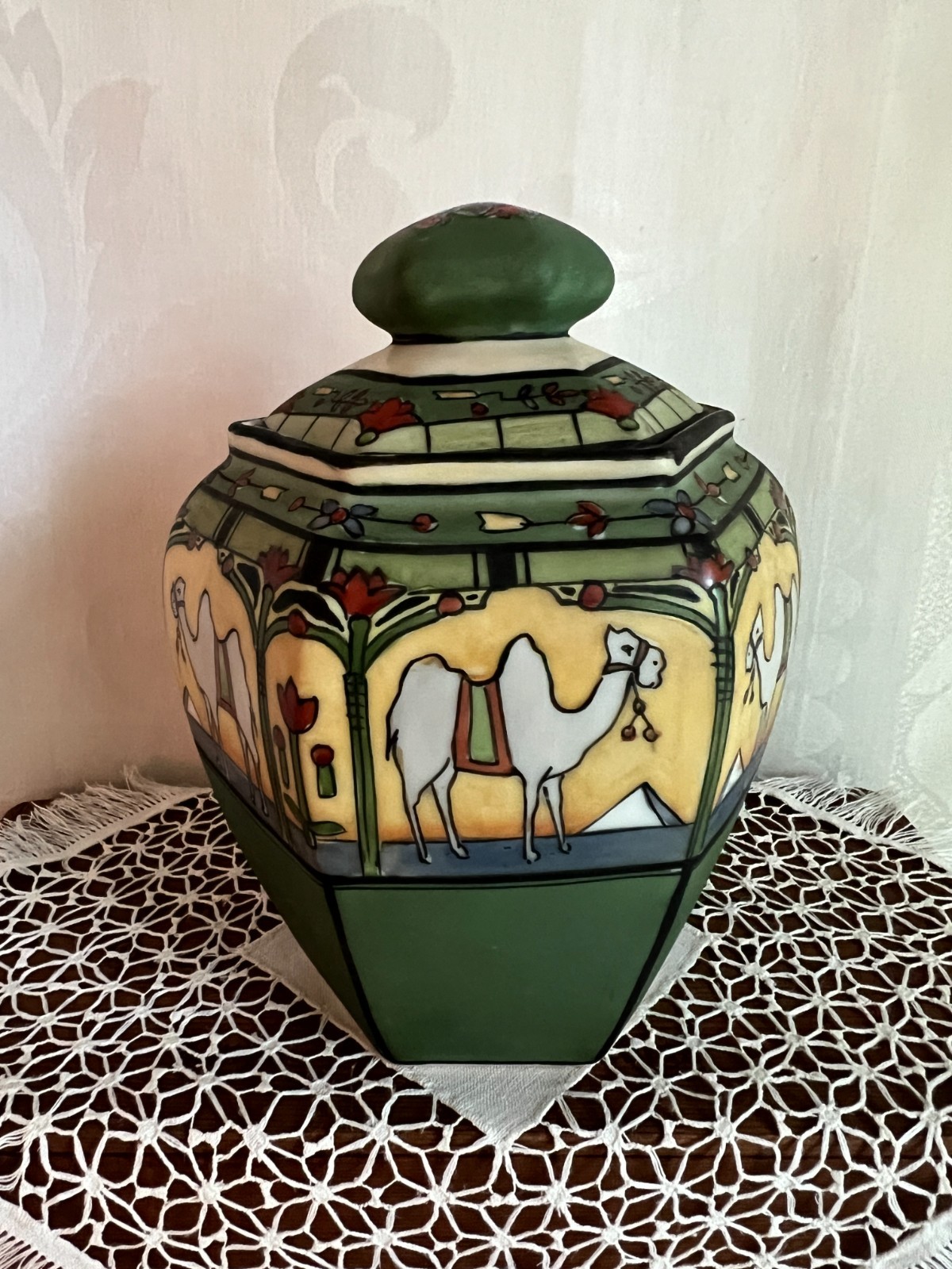Antique Nippon Hexagonal Lidded Jar Humidor Hand Painted 1911-1921 Camel Desert Antique Nippon Hexagonal Lidded Jar Humidor Hand Painted 1911-1921 Camel Desert