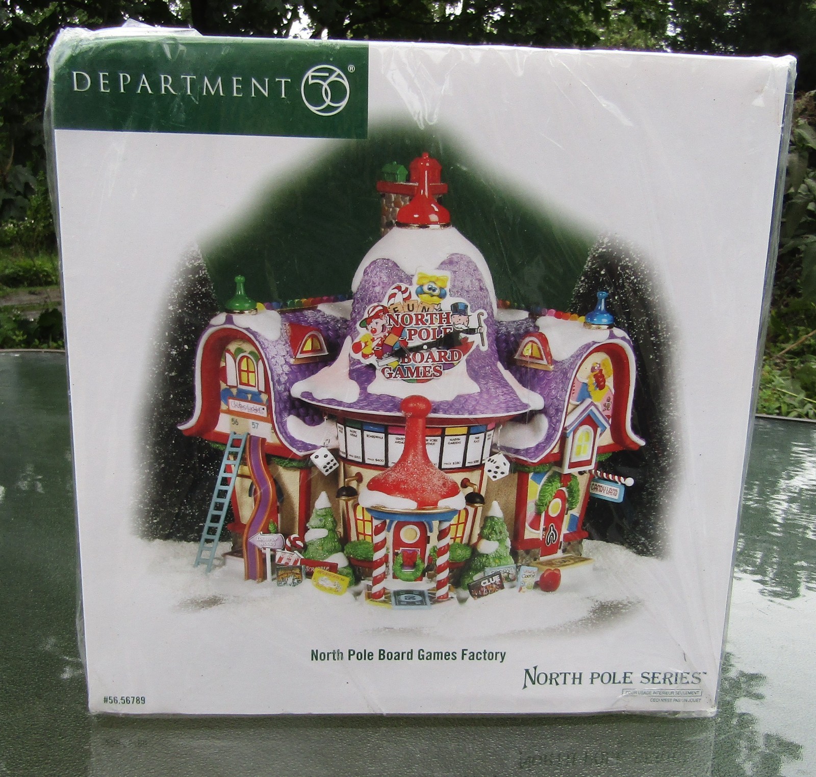 2005 Department 56 #56.56789 NORTH POLE BOARD GAMES FACTORY Still SEALED