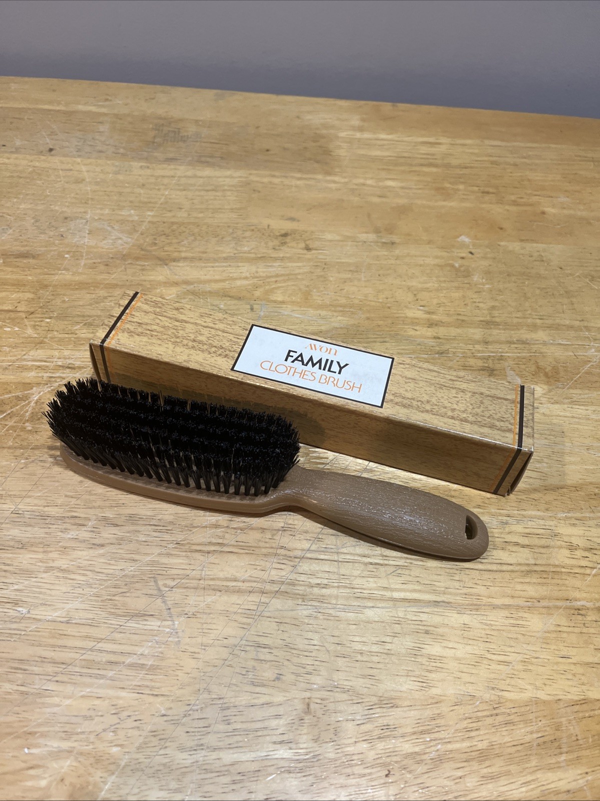 Vtg Avon Family Clothes Lint Brush in Box Brown Handle Soft Black Bristles NOS Vtg Avon Family Clothes Lint Brush in Box Brown Handle Soft Black Bristles NOS