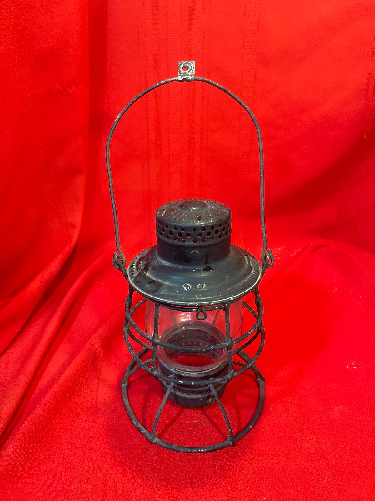 Antique Adlake Reliable Railroad Lantern Frame & Globe Antique Adlake Reliable Railroad Lantern Frame & Globe