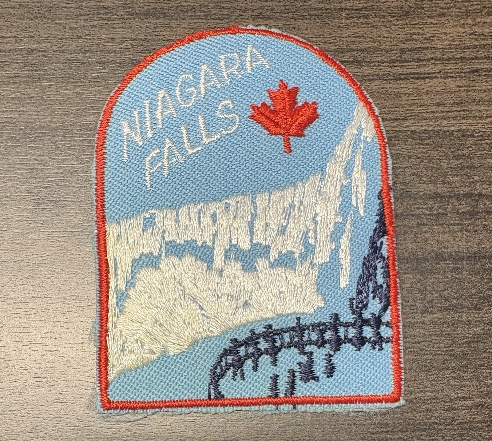Vintage Niagara Falls Canada Embroidered Souvenir Iron-On Patch Maple Leaf Vintage Niagara Falls Canada Embroidered Souvenir Iron-On Patch Maple Leaf