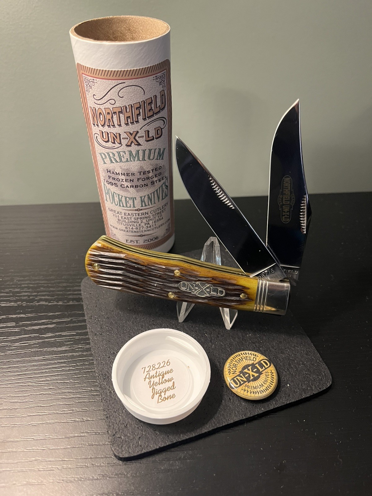 GEC Great Eastern 72 French Creek Trapper Antique Yellow Jigged Bone 728226 GEC Great Eastern 72 French Creek Trapper Antique Yellow Jigged Bone 728226