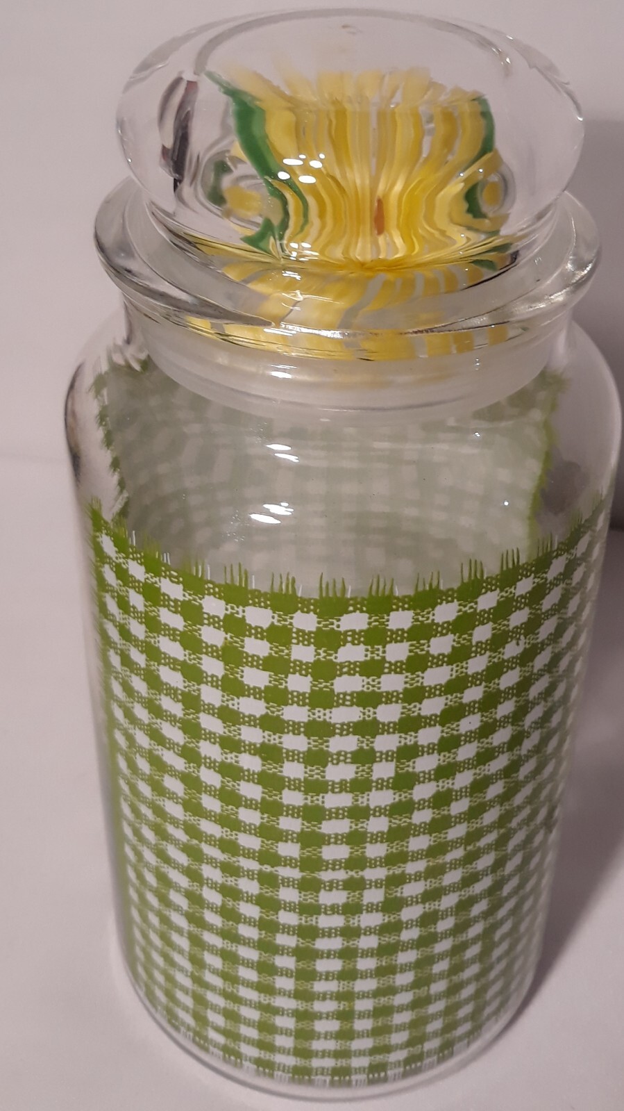 Kitchen Must VTG Yellow Daisy Lid Green Gingham Looks Like Anchor Hocking Jar Kitchen Must VTG Yellow Daisy Lid Green Gingham Looks Like Anchor Hocking Jar