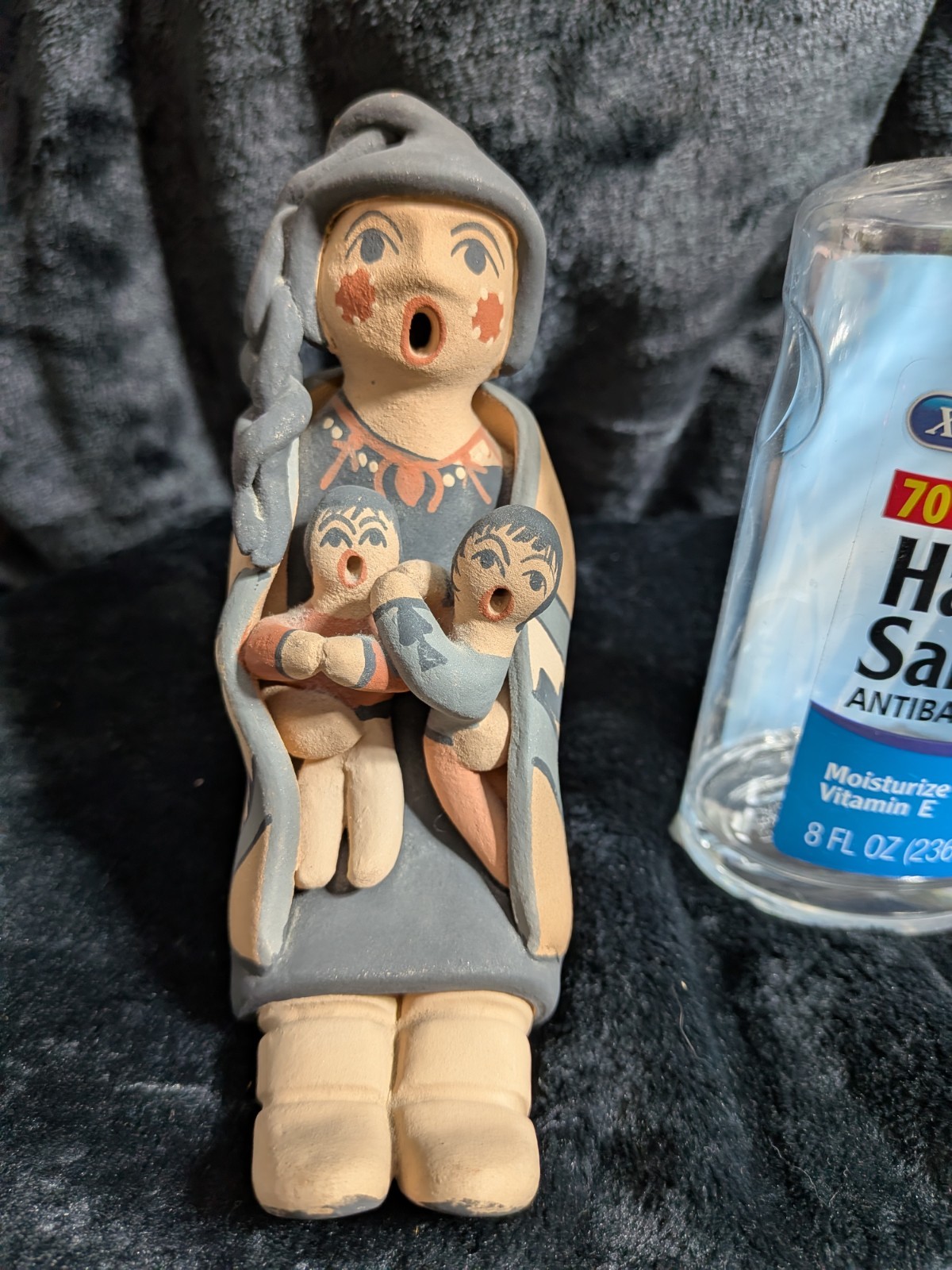 NATIVE AMERICAN LINDA LUCERO FRAGUA CLAY MODEL “STORY TELLER” Jemez New Mexico 