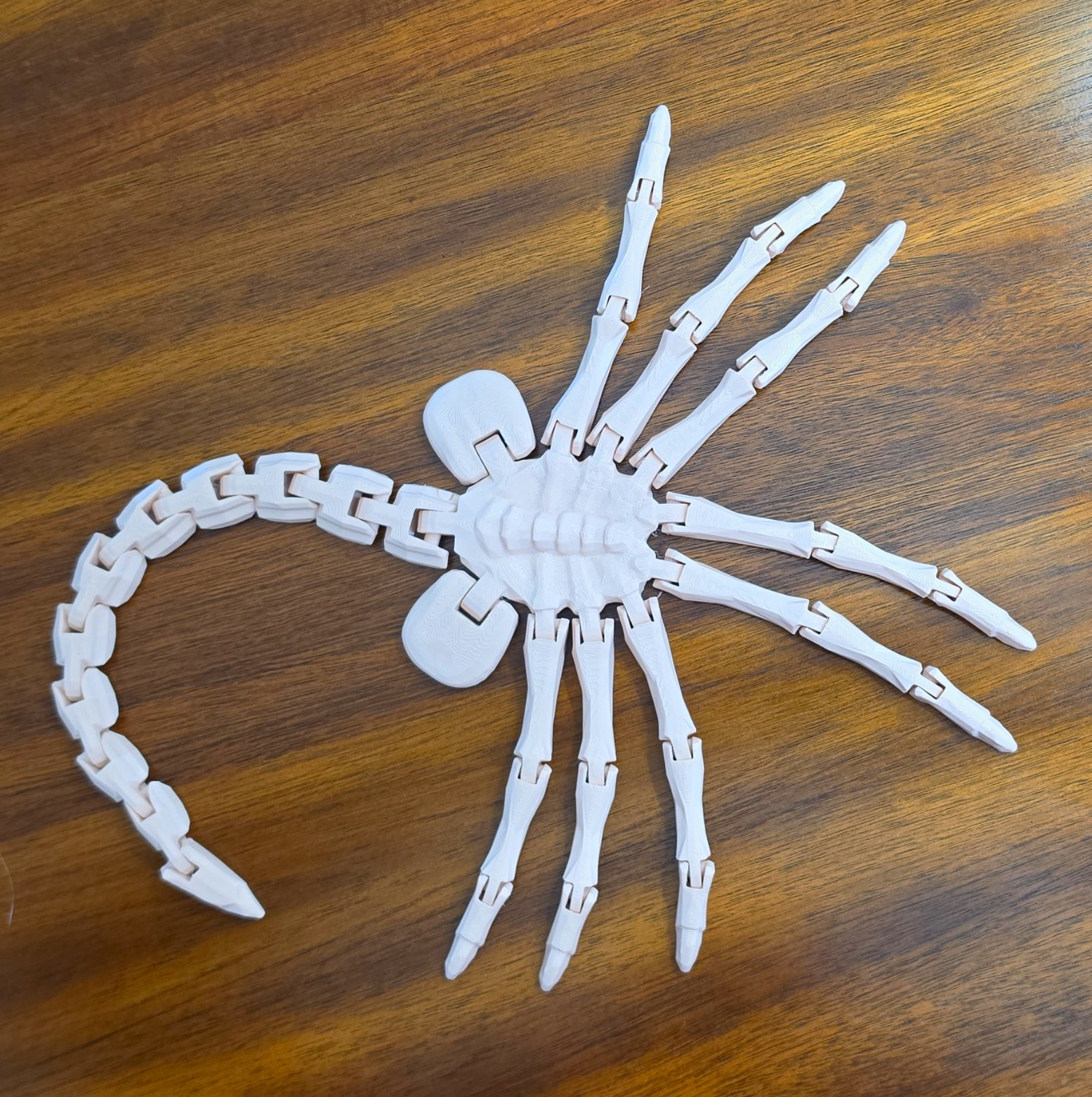 Aliens Facehugger Collectible Figure Model White Sci-Fi Horror