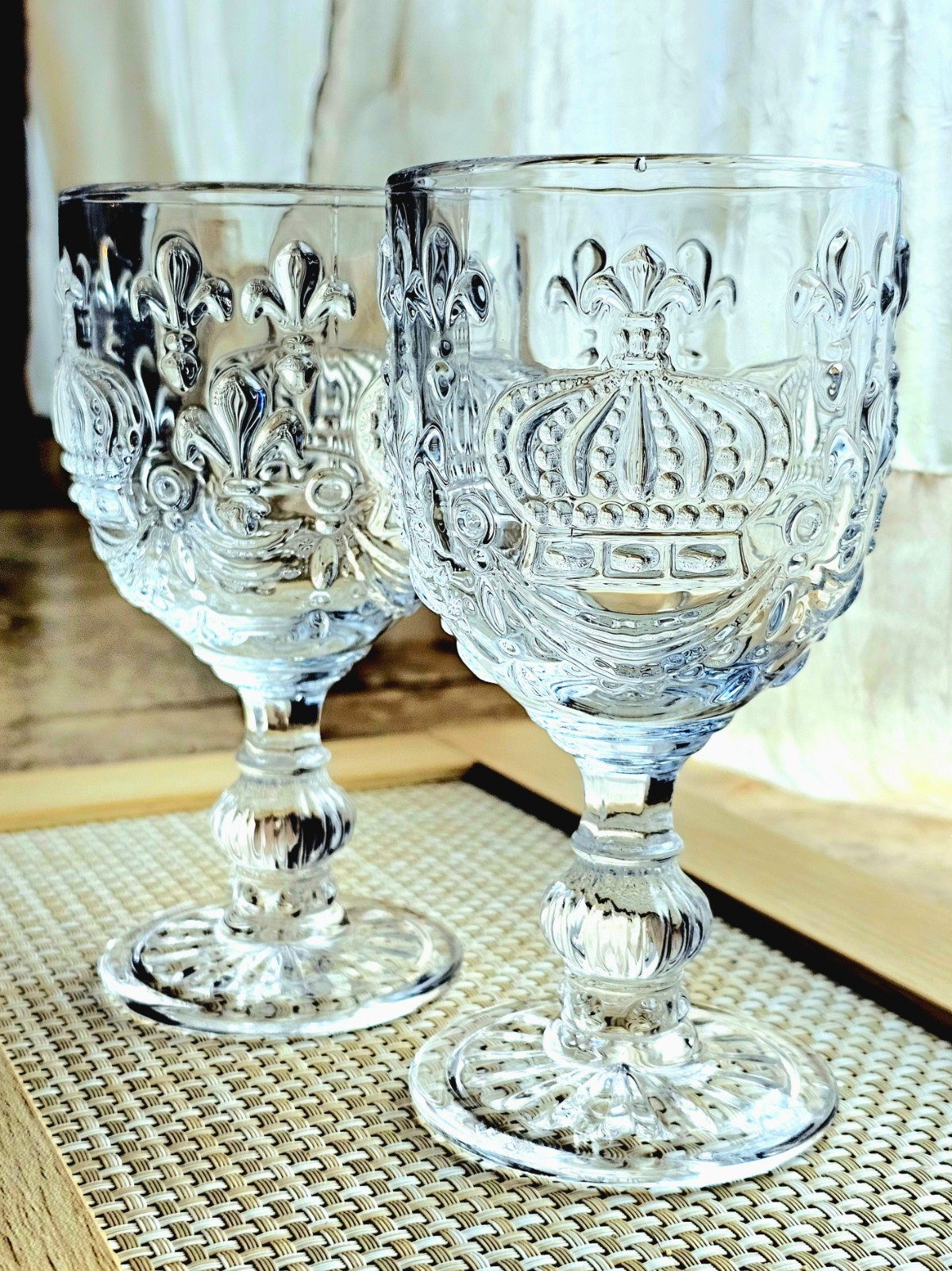 Vintage Goblets Pressed Glass Chalice Pair, Royal Crown Fleur de Lis Clear, 10oz Vintage Goblets Pressed Glass Chalice Pair, Royal Crown Fleur de Lis Clear, 10oz