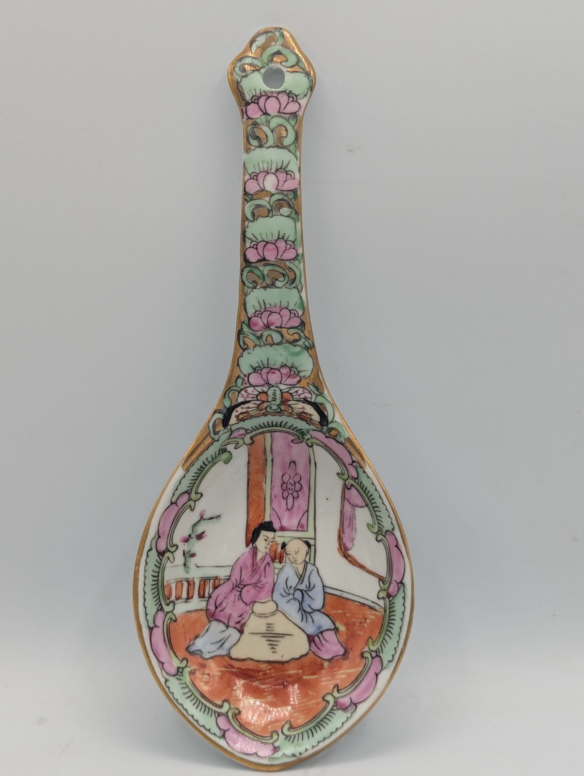 Rare Chinese Famille Rose Medallion Hand-Painted Large 8.5" Spoon/Ladle, Mint Rare Chinese Famille Rose Medallion Hand-Painted Large 8.5" Spoon/Ladle, Mint