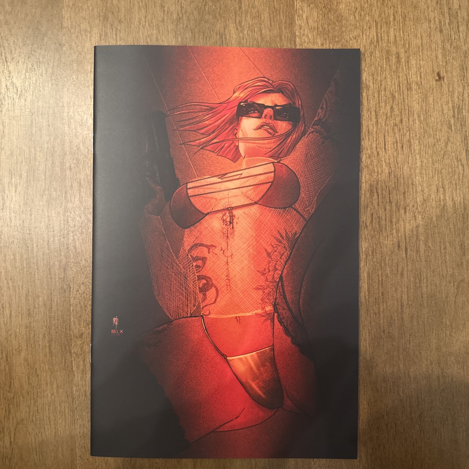 Titan Comics Heat Seeker: Exposed Gun Honey #3 Cover Variant H Brão 1 of 1 Titan Comics Heat Seeker: Exposed Gun Honey #3 Cover Variant H Brão 1 of 1