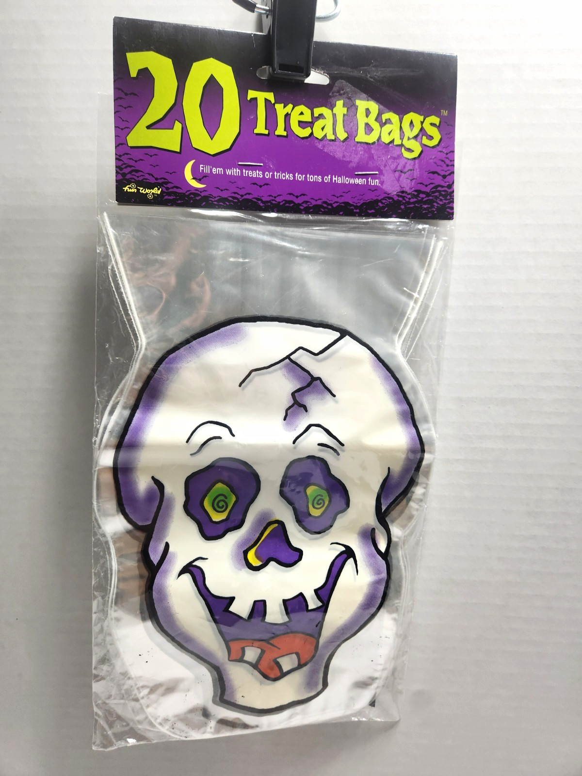 Vintage 1995 Halloween Skull Trick or Treat Candy Bags - Pack of 20