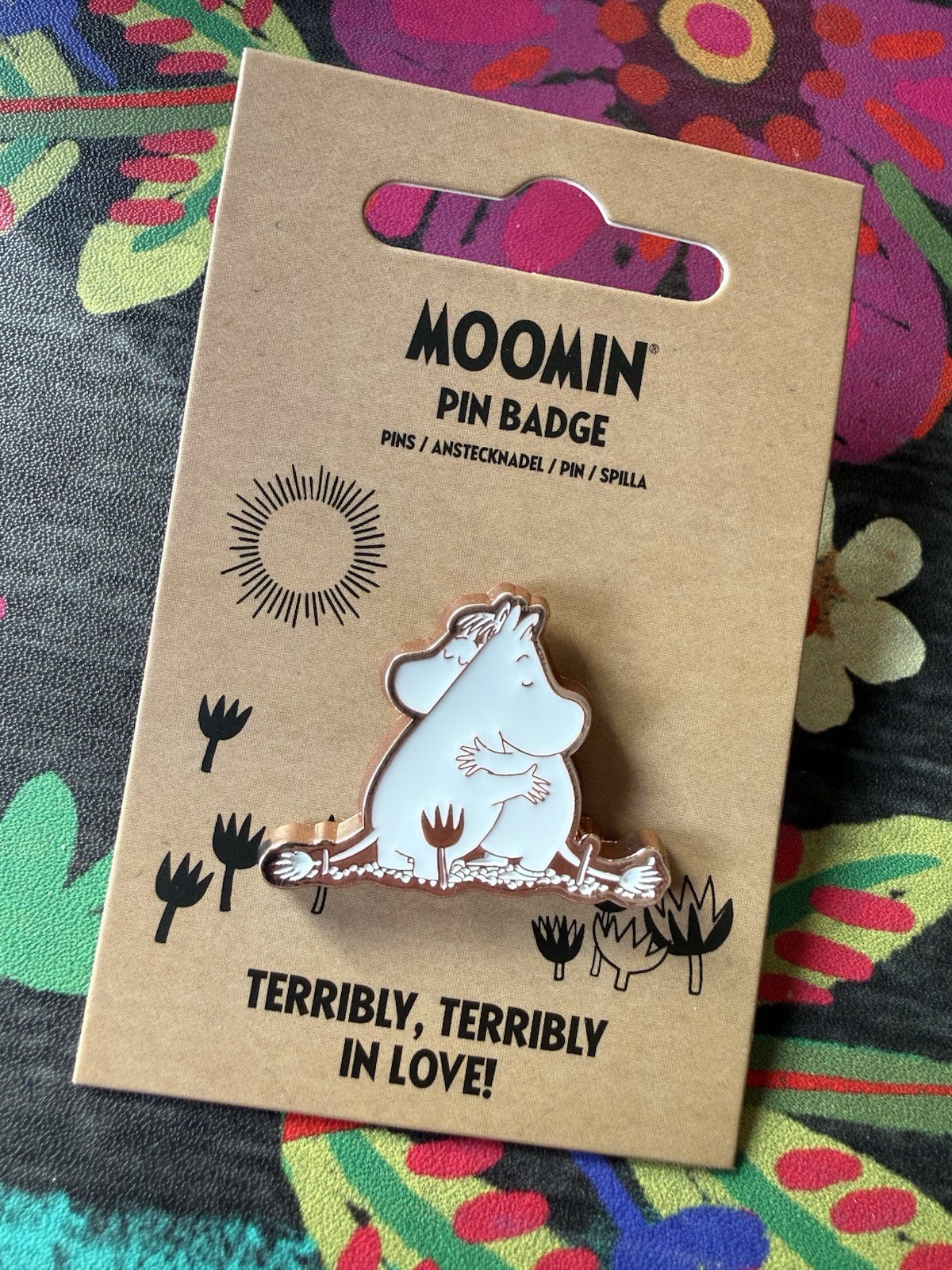 NEW ON CARD Moomin Terribly, Terribly In Love Metal Enamel Pin NEW ON CARD Moomin Terribly, Terribly In Love Metal Enamel Pin