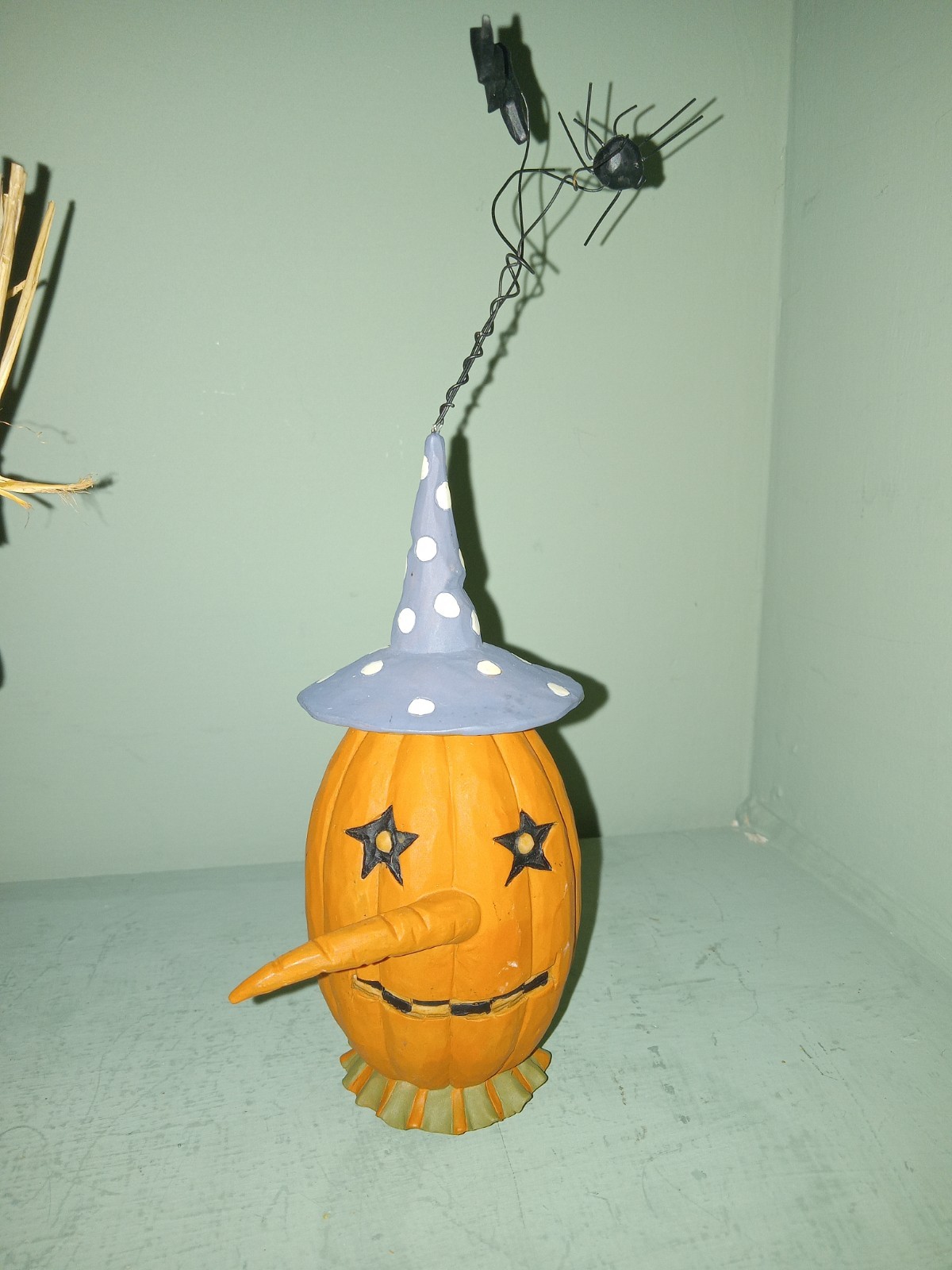 Vintage Williraye studio witch olantern retired HTF Crooked carrot nose. ww6057 Vintage Williraye studio witch olantern retired HTF Crooked carrot nose. ww6057
