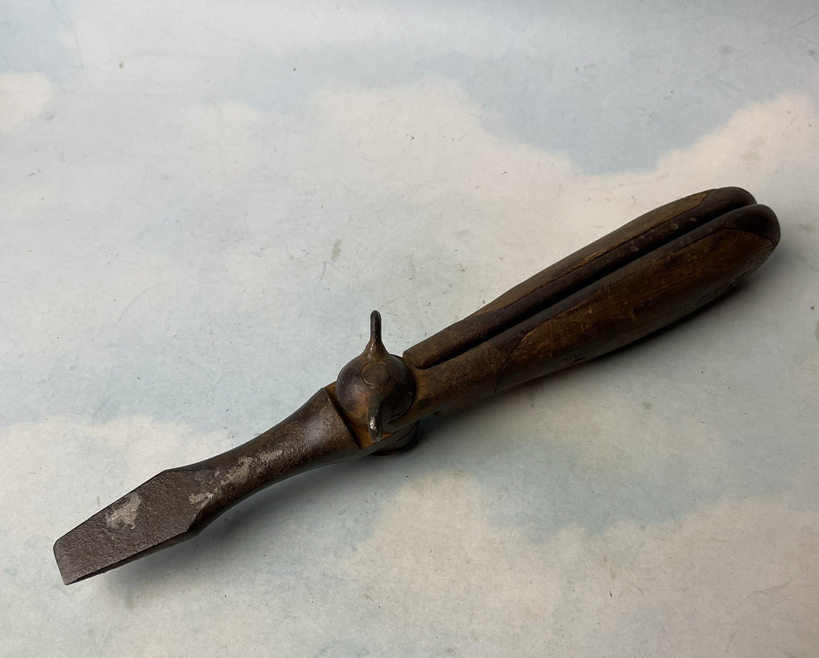 Antique HD SMITH "PERFECT HANDLE" TRIPLE LEVER SCREWDRIVER Pat. Aug. 8 1911 Antique HD SMITH "PERFECT HANDLE" TRIPLE LEVER SCREWDRIVER Pat. Aug. 8 1911