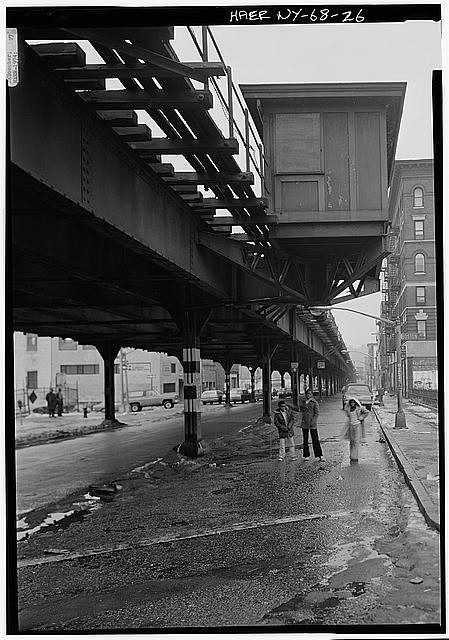 Photo:Bronx New York 3rd Avenue Elevated Line Boston Road View