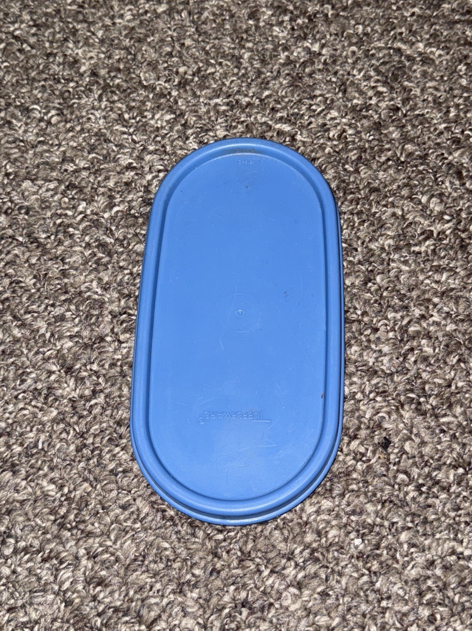 New Vtg Tupperware Replacement Seal Lid for Oval Modular Mates #1616 Blue New Vtg Tupperware Replacement Seal Lid for Oval Modular Mates #1616 Blue