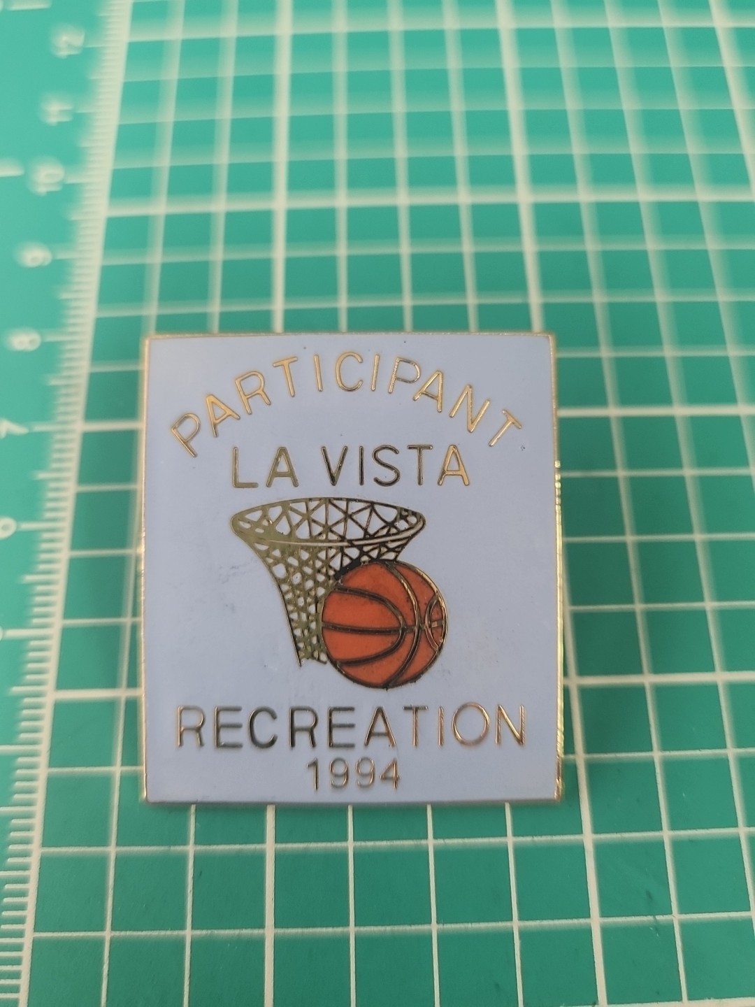 Vtg La Vista Recreation Participant 1994 Gold Tone Lapel Pin Vtg La Vista Recreation Participant 1994 Gold Tone Lapel Pin
