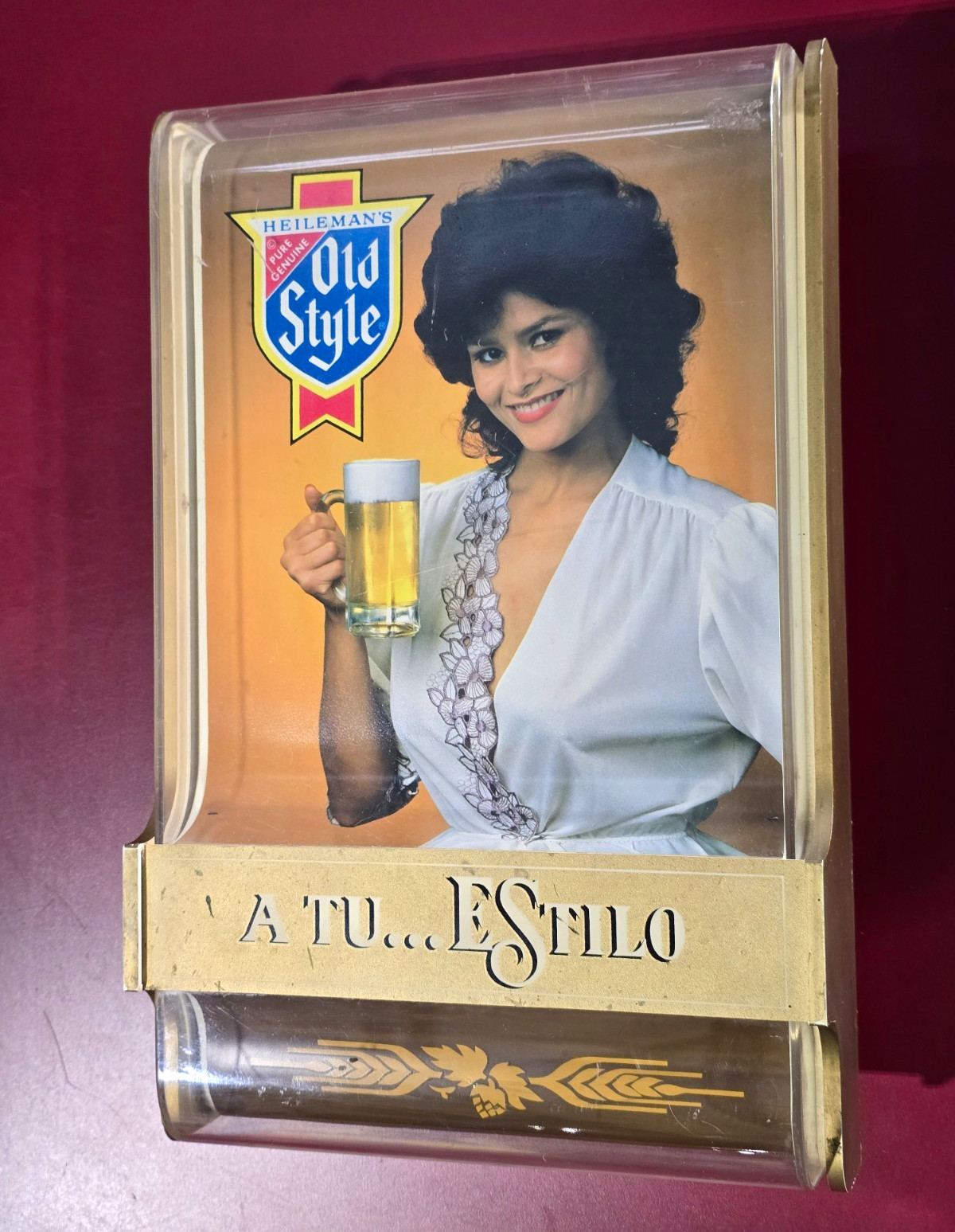 Vintage RARE 1984 Spanish-language Old Style Bar Sign - "A Tu... Estilo"