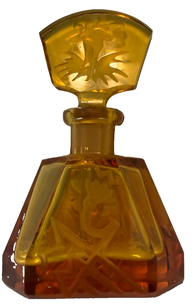 Awesome Vintage Moser Clear Hand Cut Crystal Intaglio Poppy Perfume Bottle Awesome Vintage Moser Clear Hand Cut Crystal Intaglio Poppy Perfume Bottle