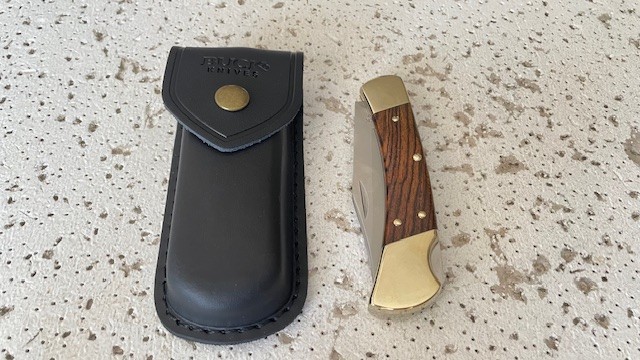BUCK 110USA Lockback Plain Blade Hunting Pocket Knife Ebony Wood Handle W/Leathe BUCK 110USA Lockback Plain Blade Hunting Pocket Knife Ebony Wood Handle W/Leathe