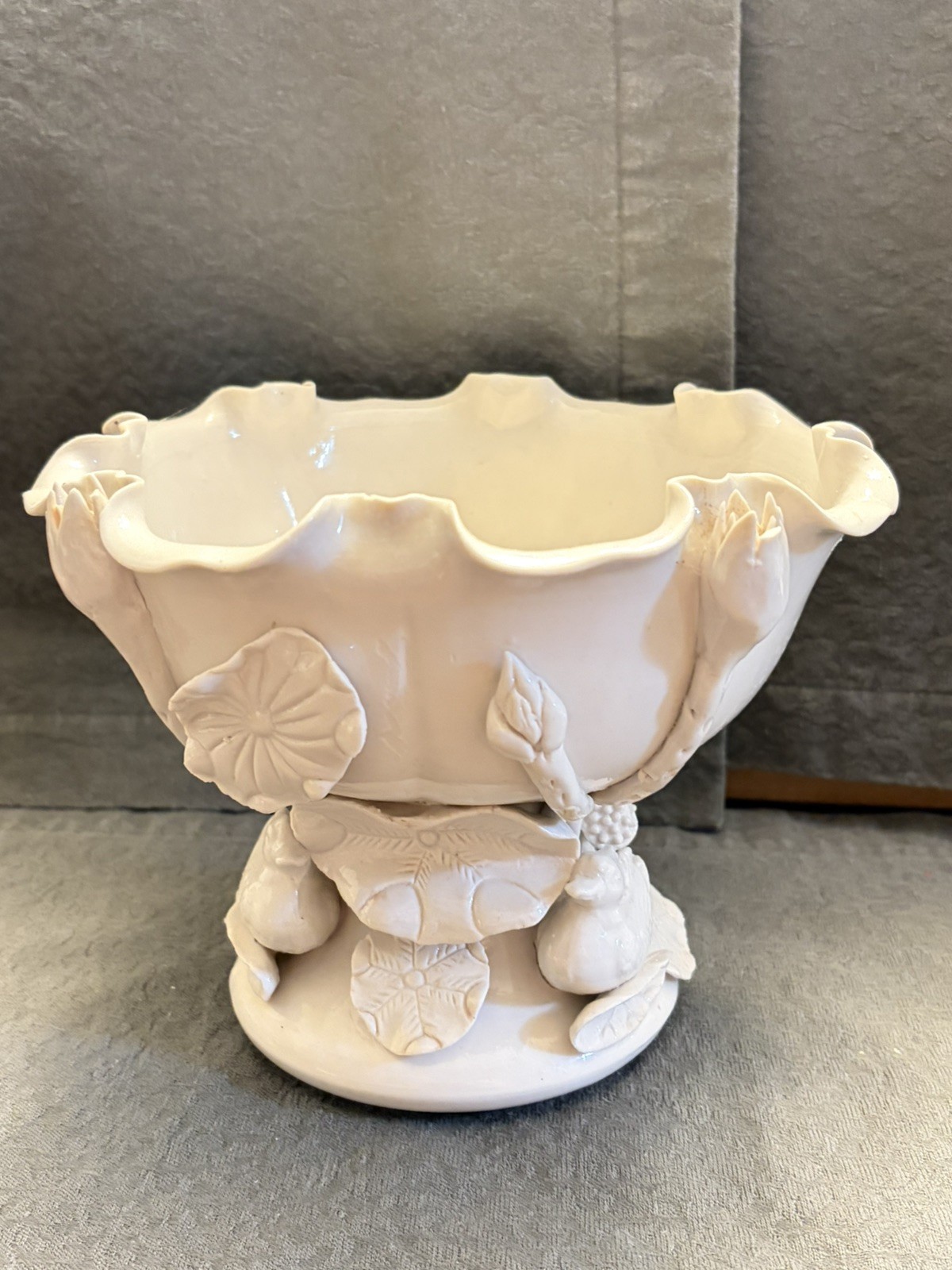 Vintage Chinese Lotus Blanc de Chine Bowl Vintage Chinese Lotus Blanc de Chine Bowl