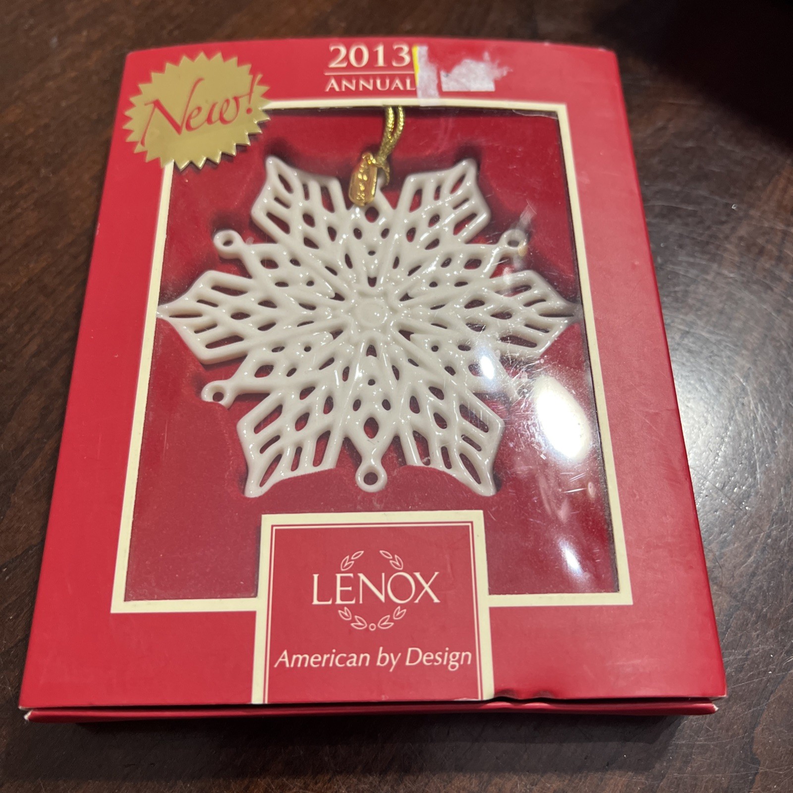 Lenox 2013 Annual Snow Fantasies Porcelain Snowflake Ornament Lenox 2013 Annual Snow Fantasies Porcelain Snowflake Ornament