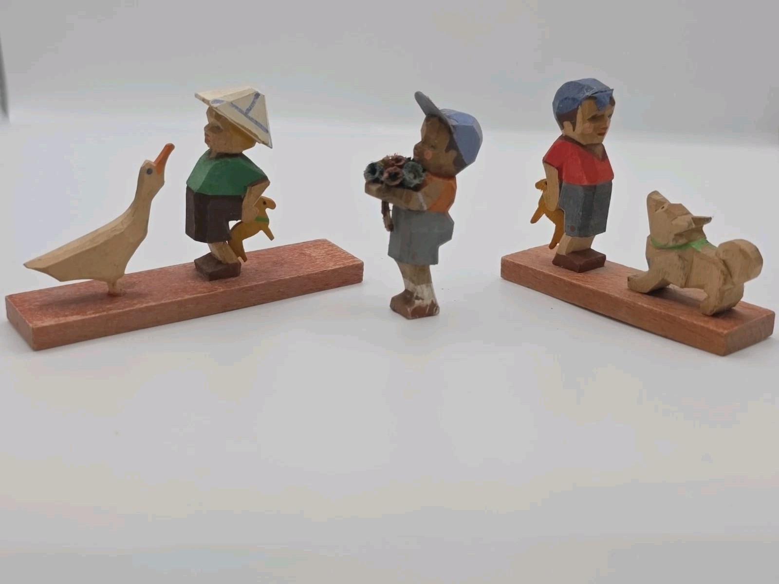Lot 3 Orig Erzgebirge Emil Helbig Carved Wood Figurines Boy Goose Dog Vtg As Is Lot 3 Orig Erzgebirge Emil Helbig Carved Wood Figurines Boy Goose Dog Vtg As Is