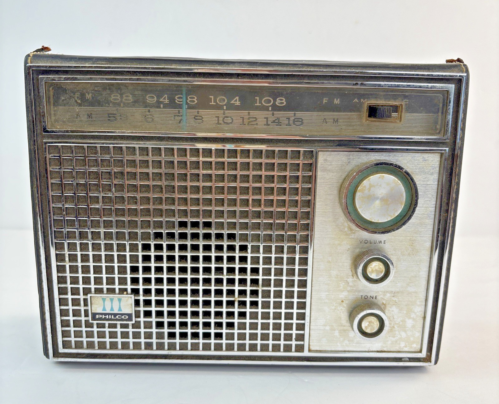 Vintage PHILCO Transistor FM/AM Radio Model NT-1004BK UNTESTED PARTS REPAIRS Vintage PHILCO Transistor FM/AM Radio Model NT-1004BK UNTESTED PARTS REPAIRS