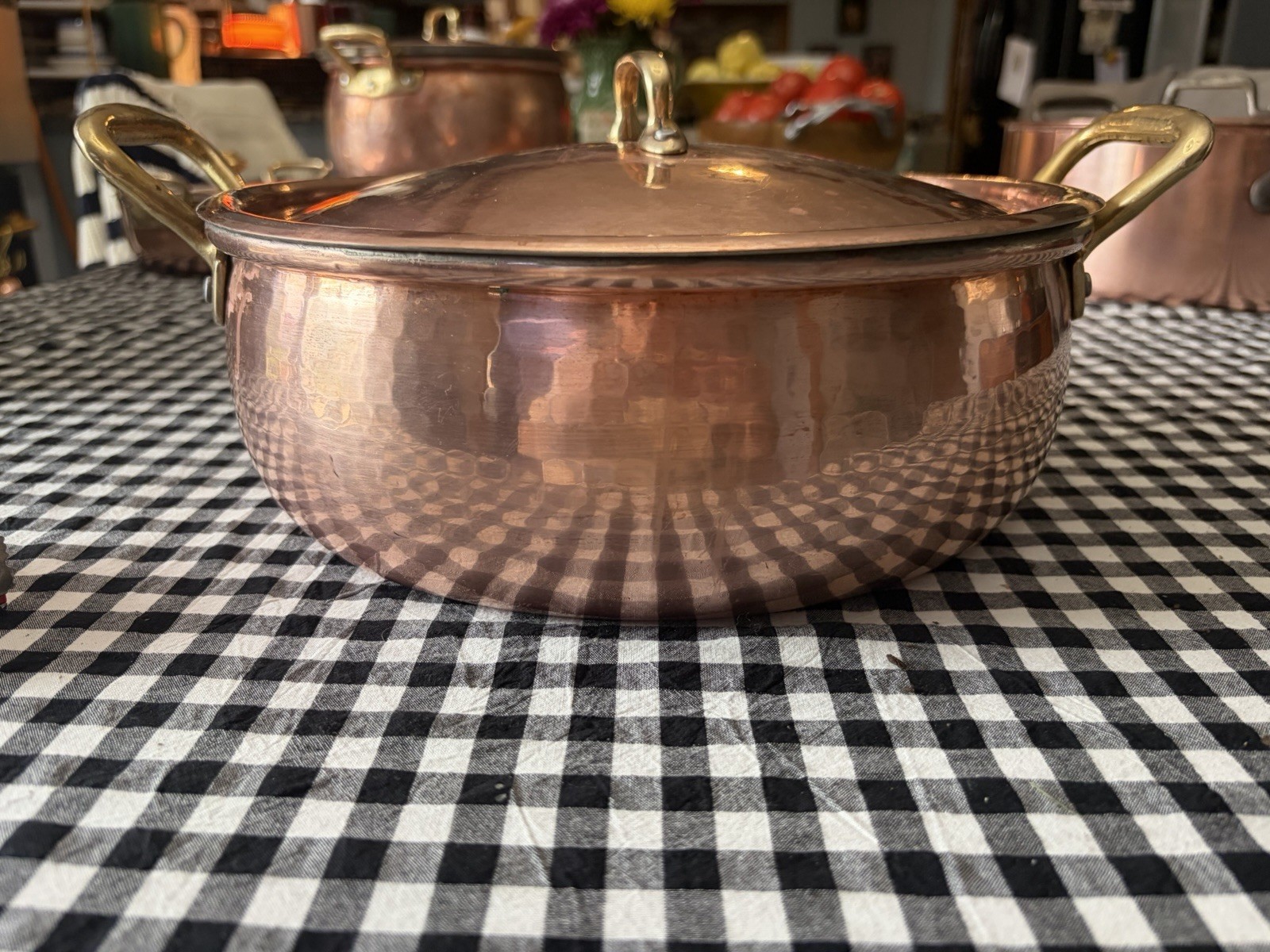 Vintage Ruffoni Italy Hammered Copper 6 Qt Sauce Pan with Brass Handles Vintage Ruffoni Italy Hammered Copper 6 Qt Sauce Pan with Brass Handles
